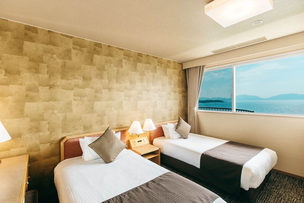 Japanese Western, Special, Twin Beds, 2 Futon Beds, Ocean View, Private Bathroom