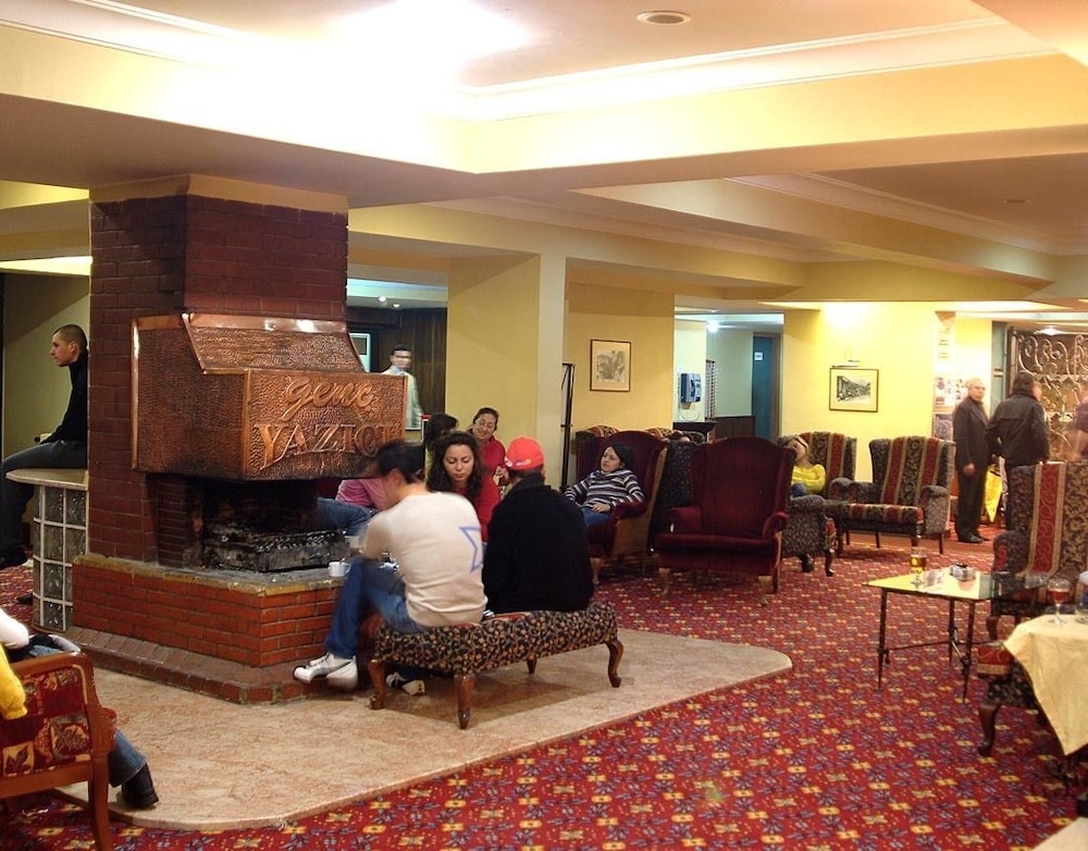 GENC YAZICI HOTEL 7/45