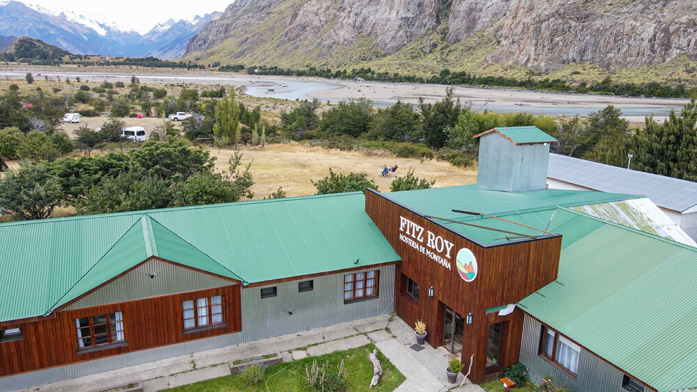 Fitz Roy Inn 4/54