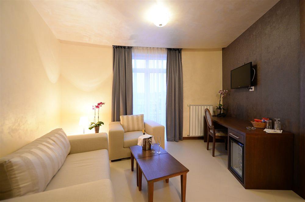 Majdan Hotel 23/38