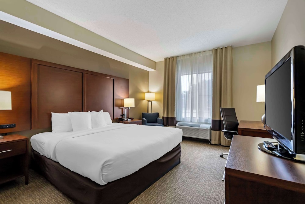 Standard, King Bed, Accessible