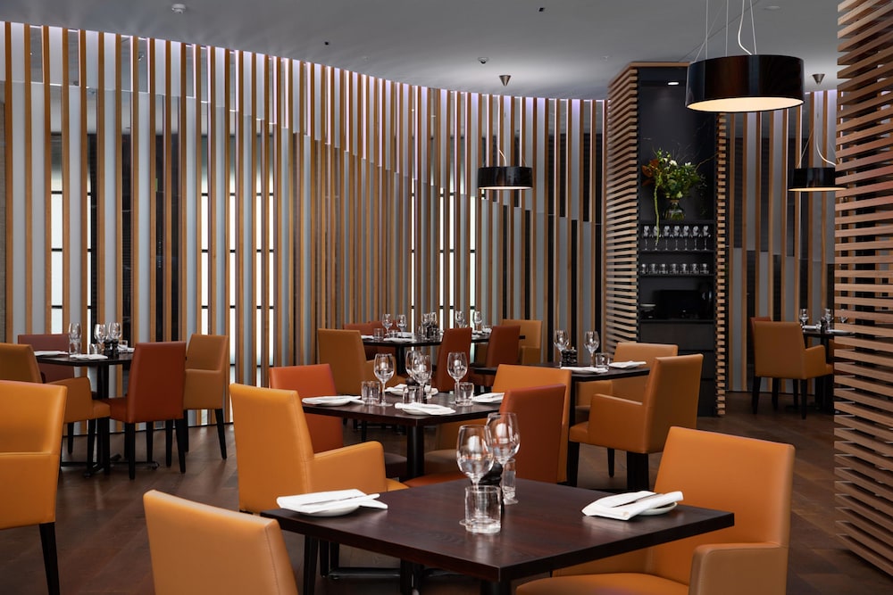 Rydges Wellington Airport 48/64