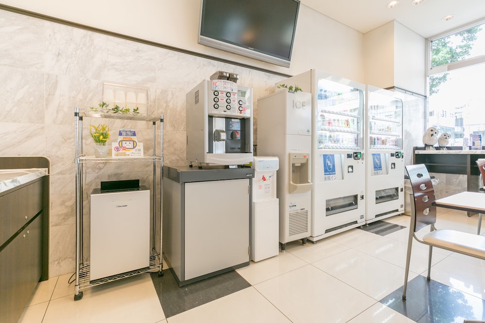 Toyoko Inn Kagoshima-chuo-eki Higashi-guchi 10/56