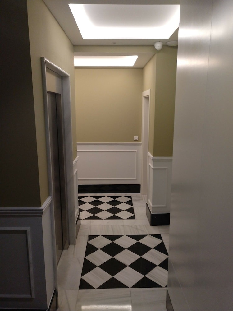 Principia Suites photo4