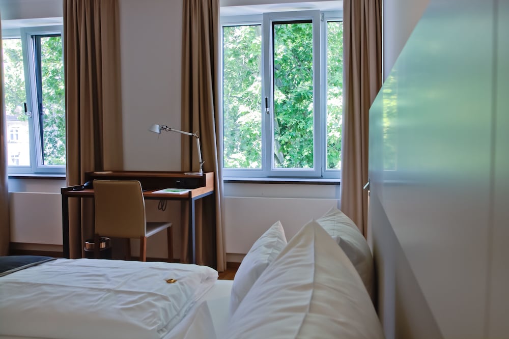 Qube Hotel Heidelberg 11/50
