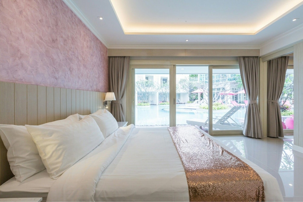 The Sea-Cret Hua Hin Hotel 51/73