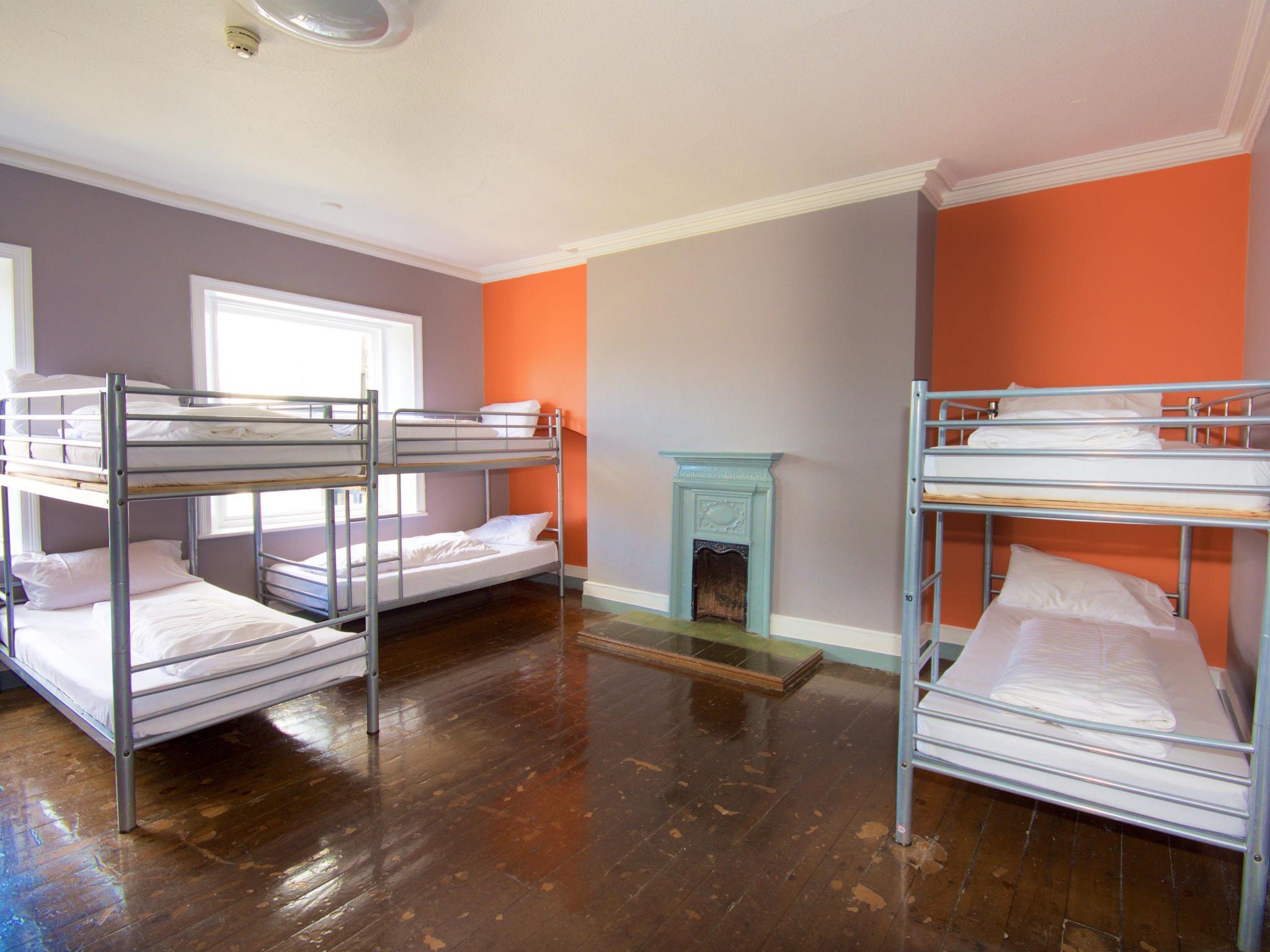 Mixed Dorm, 10 Beds
