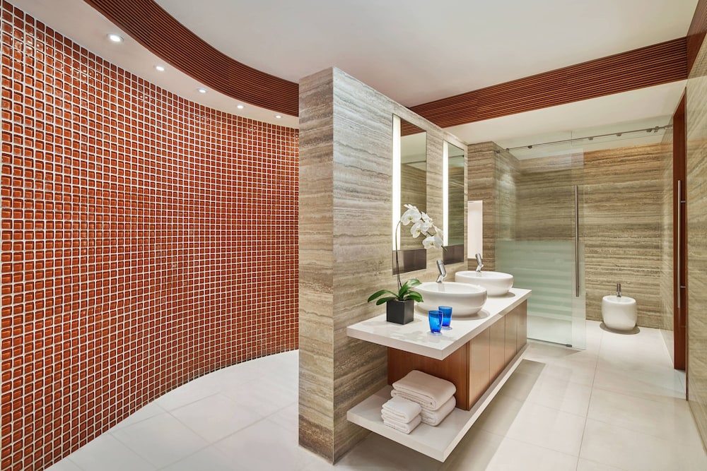Singapore Marriott Tang Plaza Hotel 35/49