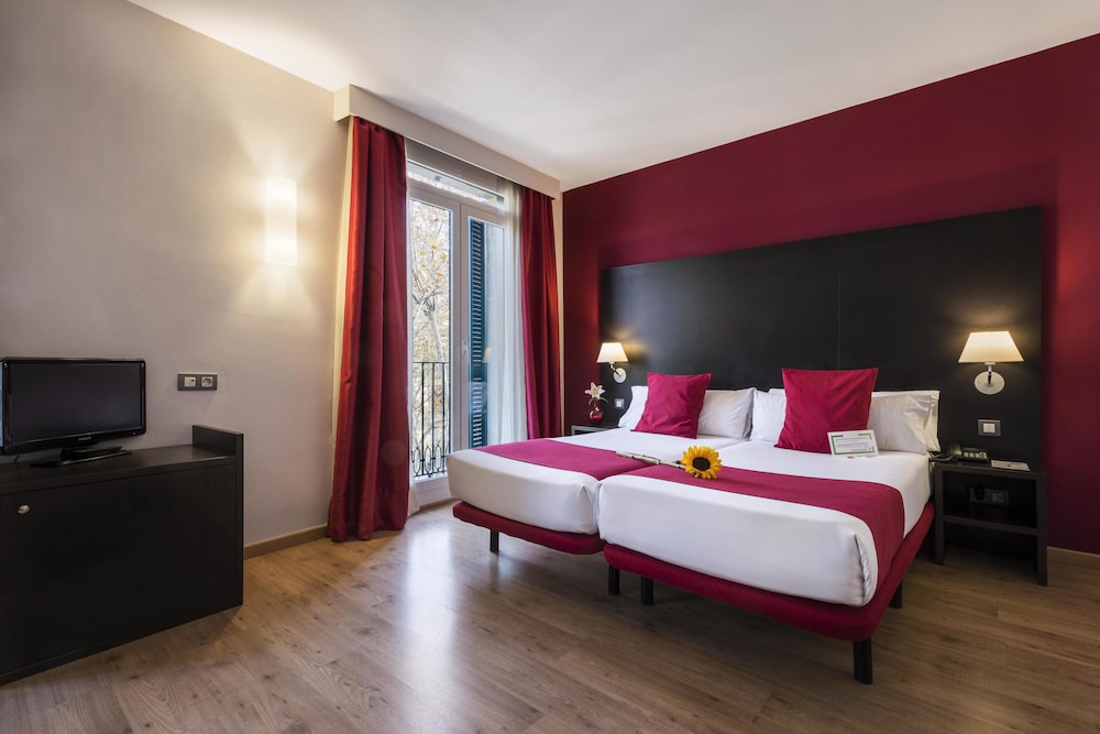 Oriente Atiram Hotel 35/77