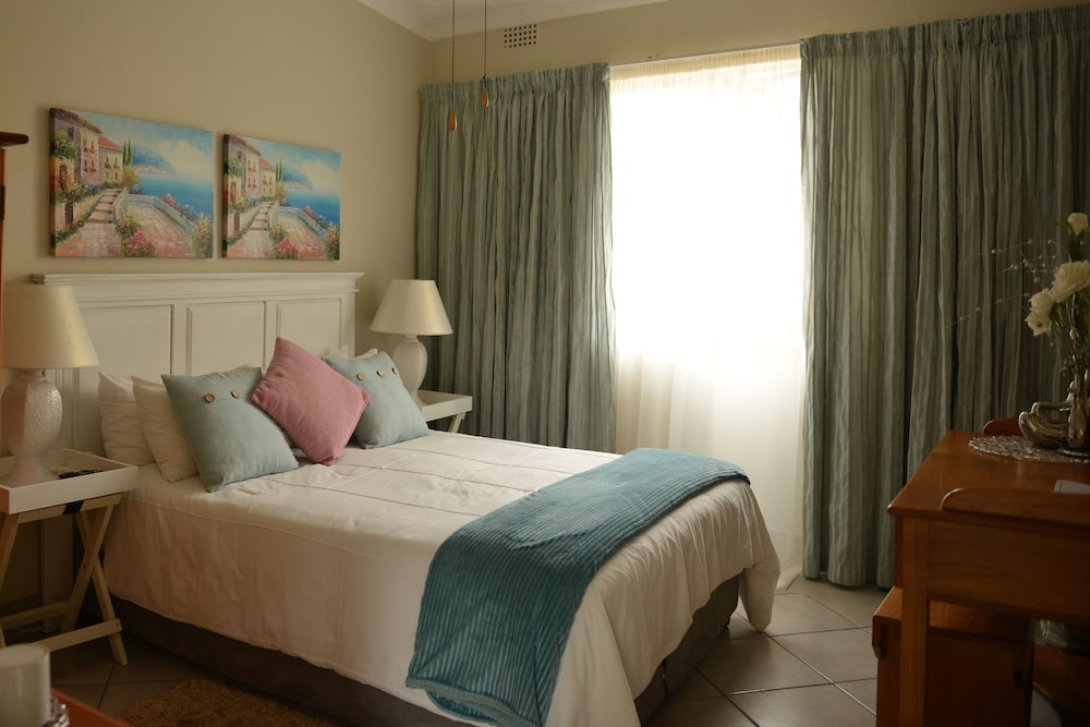 Rita Guest House 11/34