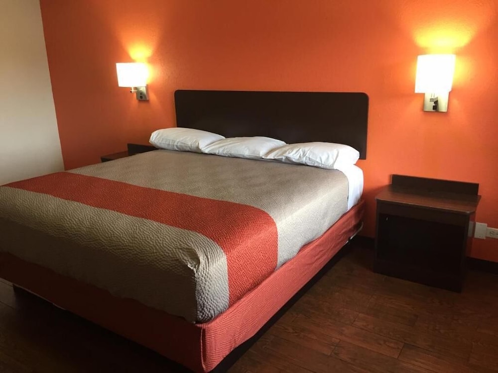 Motel6 Waco, TX 16/30