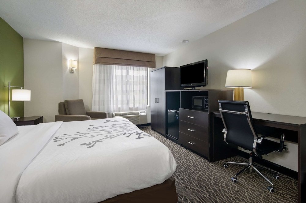 Sleep Inn Hanes Mall 10/38