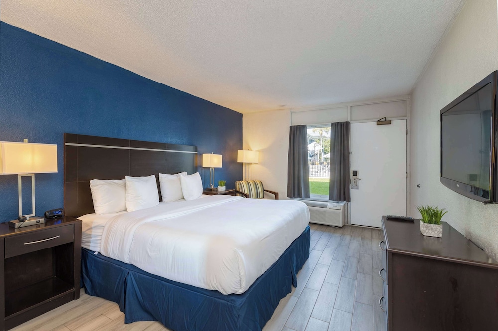 Motel6 Altamonte Springs, FL 14/50
