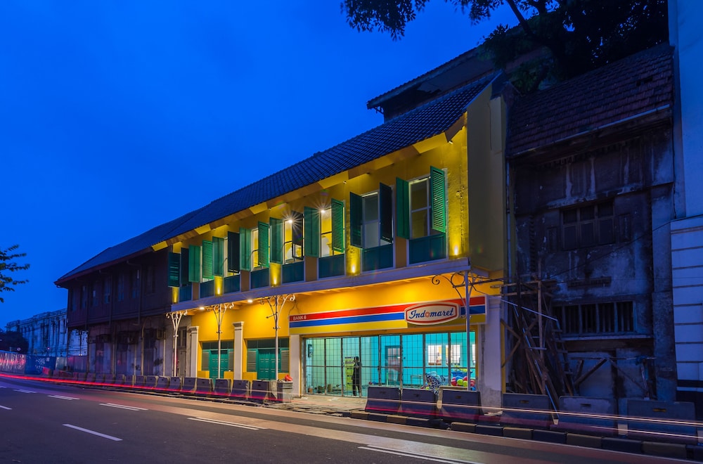 Wonderloft Hostel 2/63