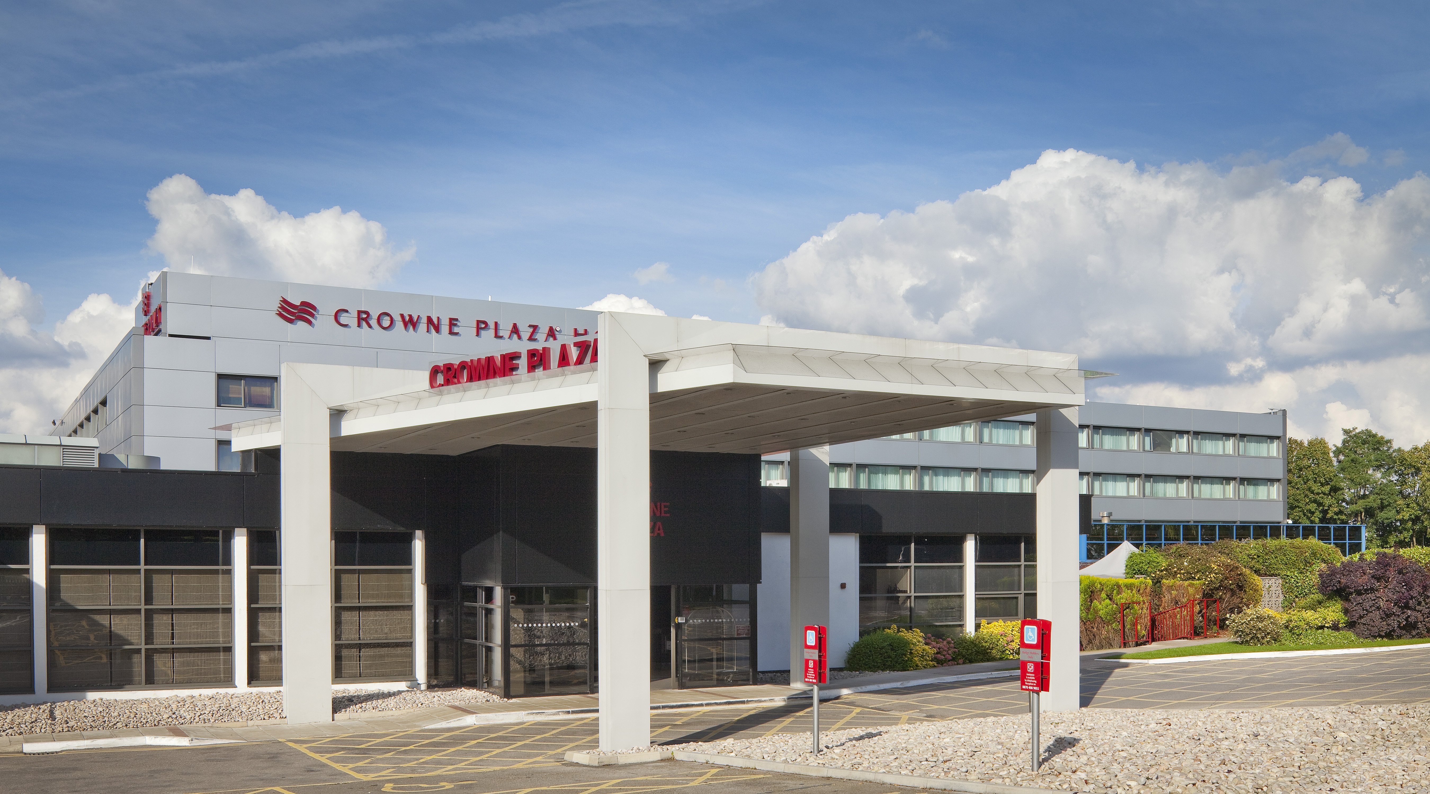 Crowne Plaza Manchester Airport 2/50
