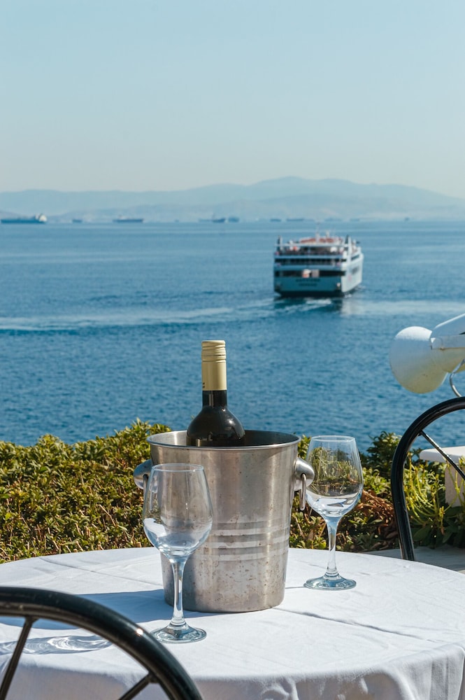 Hotel-Mistral Aegina 34/50