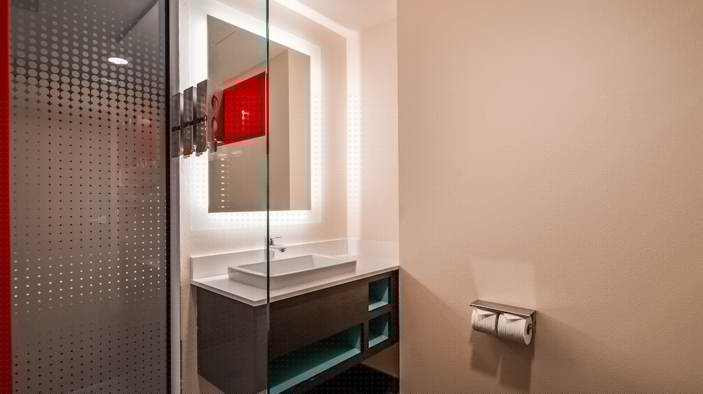 Best Western Premier Springfield Plaza District Hotel 2/36