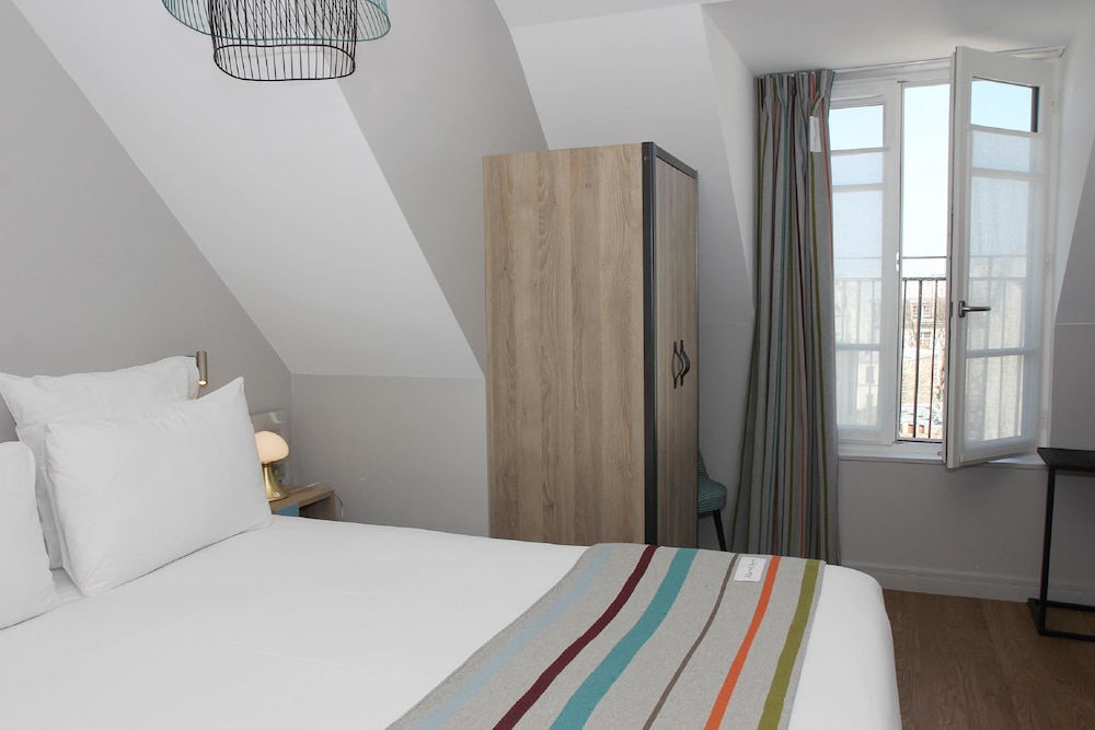 STANDARD, DOUBLE BED