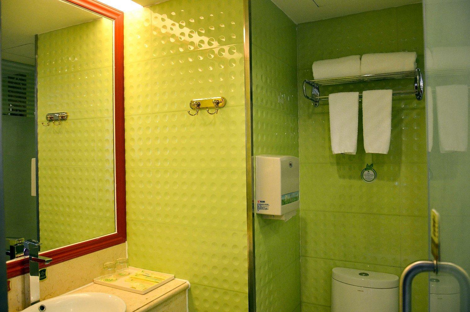 Vienna Hotel Foshan Nanhai Avenue Branch 49/50