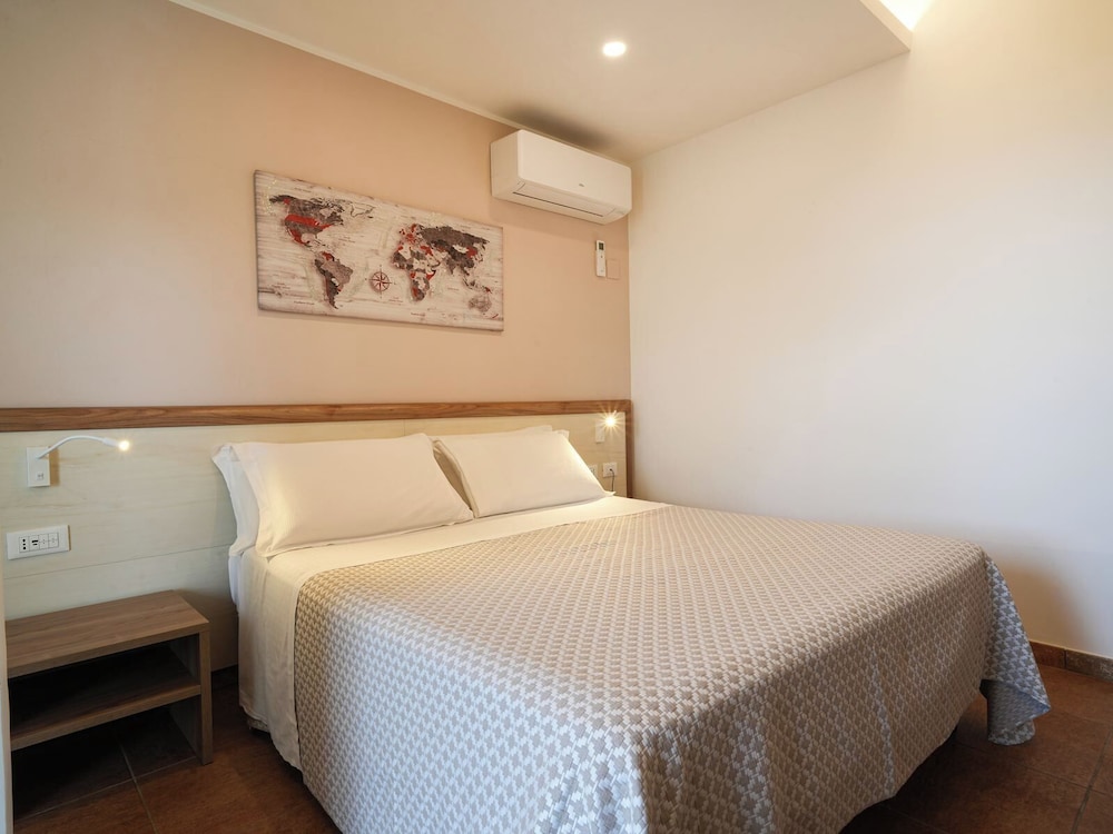 HOTEL MARINELLA(FORMERLY Luzia By Marinella) 13/49