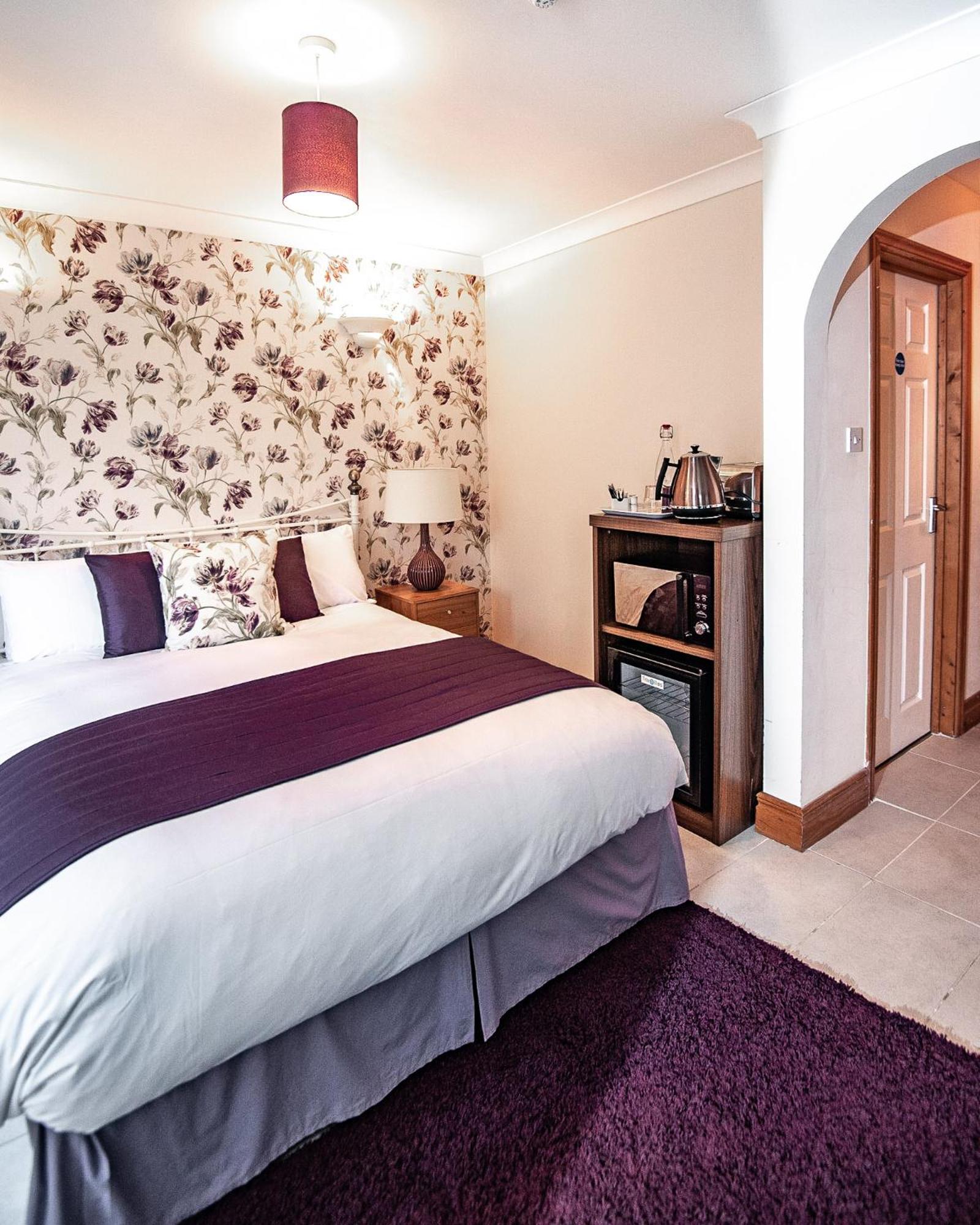 Trivelles Waterhall Country Hotel 3/22