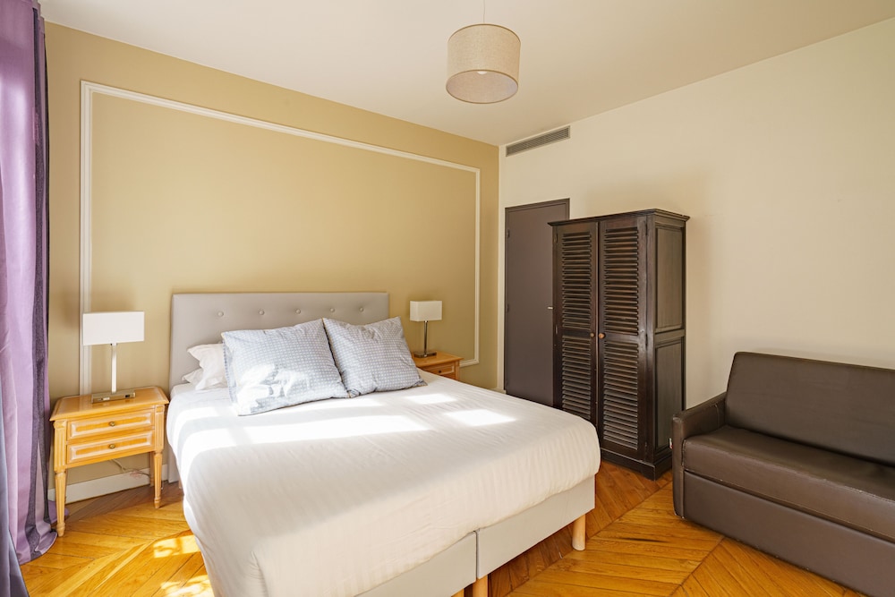 Apartments Du Louvre - Le Marais 21/50
