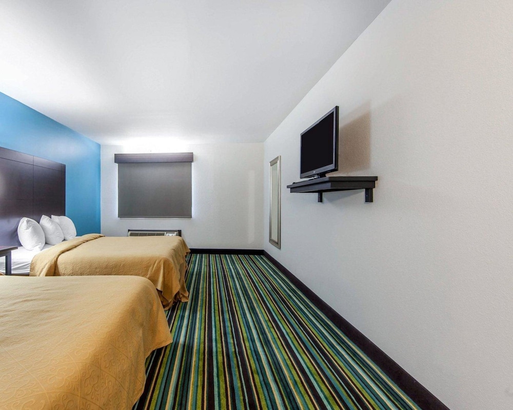 Quality Inn & Suites Jasper 16/42