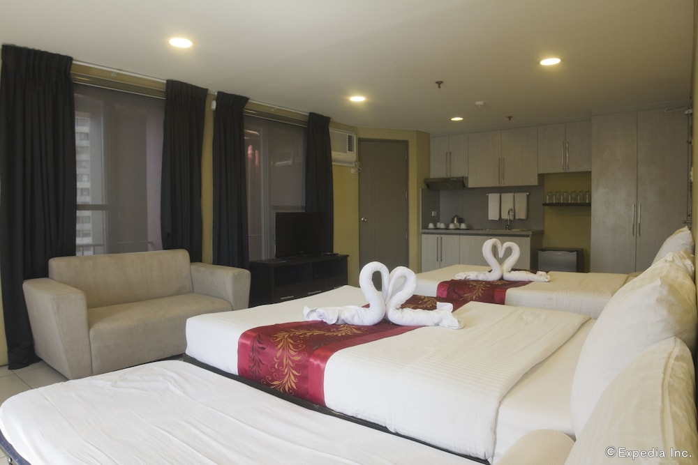 Jade Hotel Suites 45/66