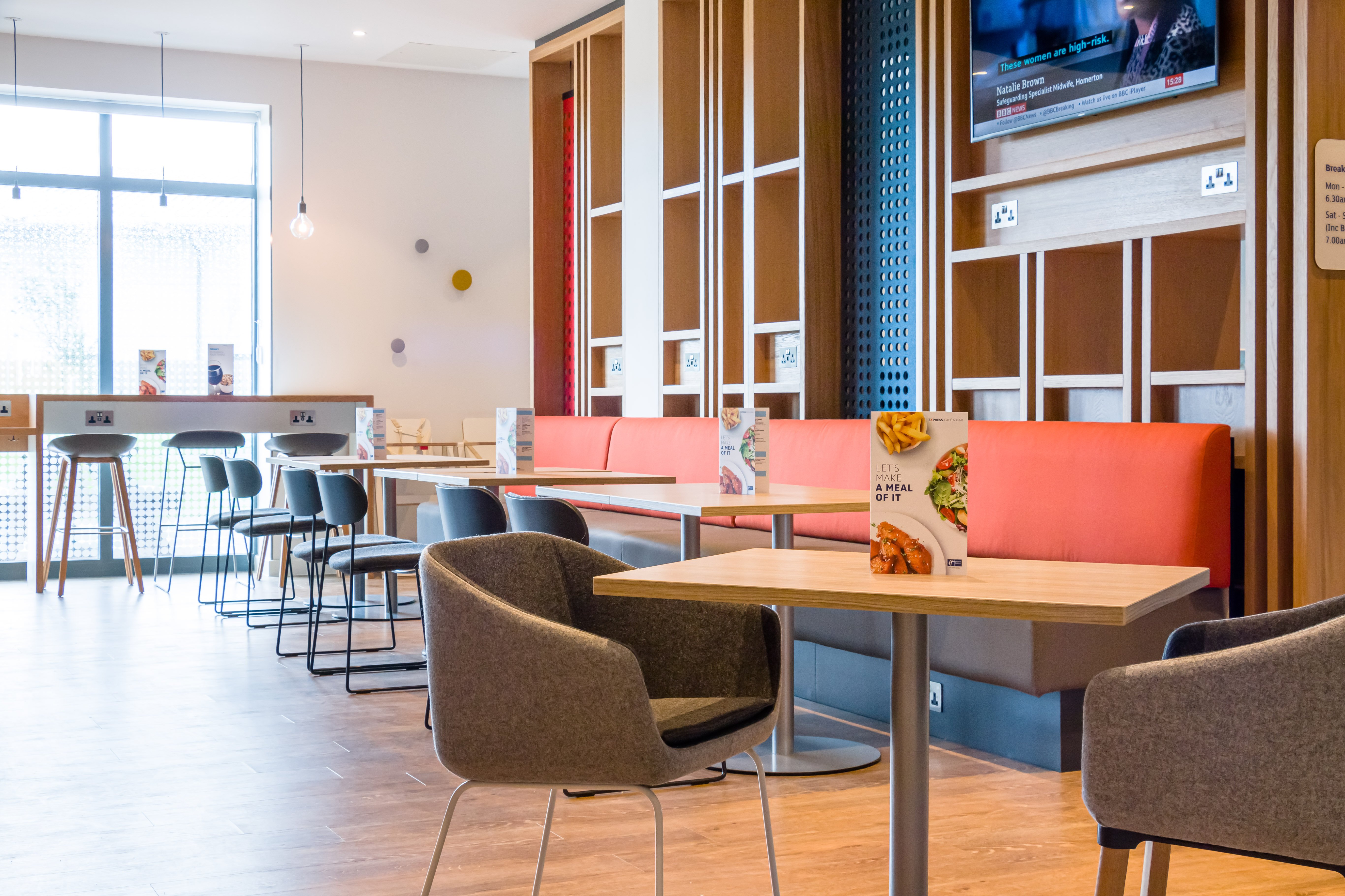 Holiday Inn Express Bodmin - Victoria Junction 55/80