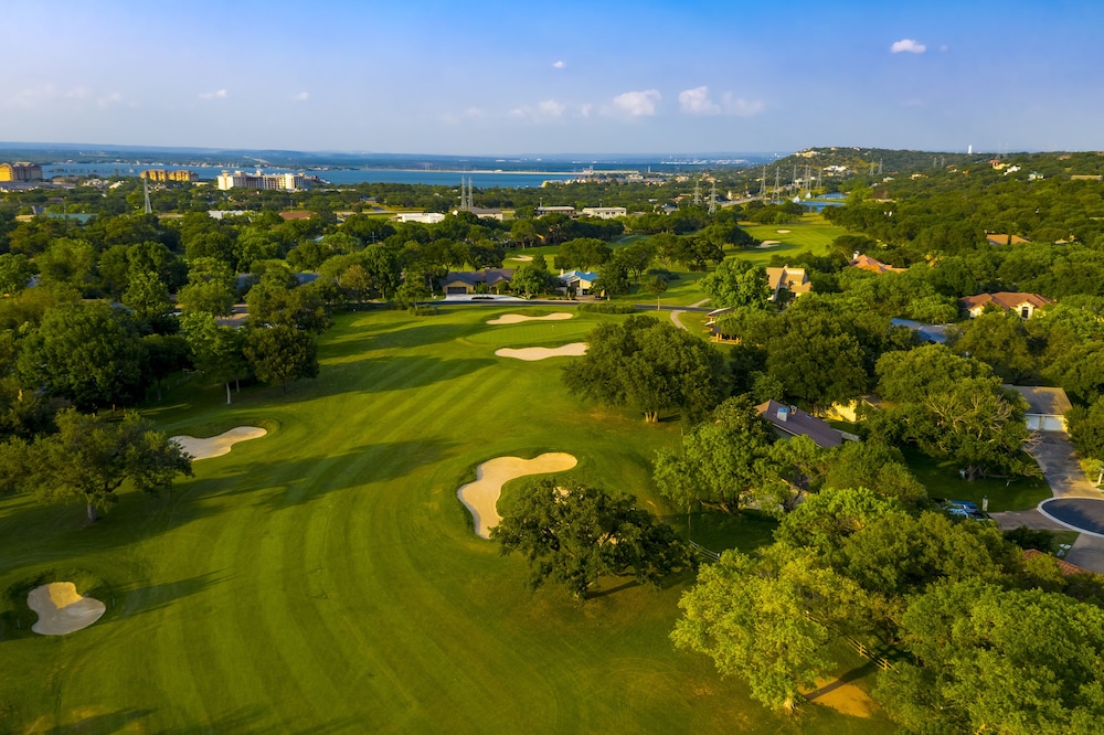 Horseshoe Bay Resort 62/66