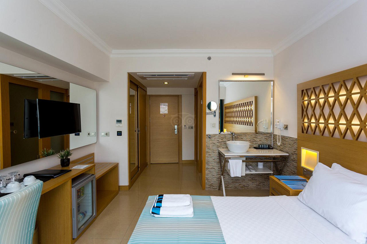 Aurasia Design Hotel 52/70