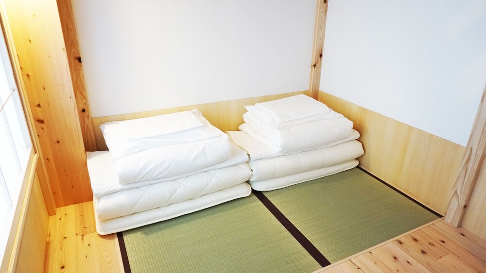 Poly Hostel 2 Namba 5/38