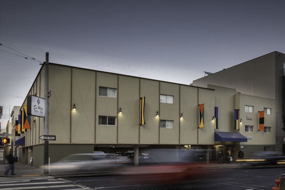 Soma Park Inn – Civic Center 2/50