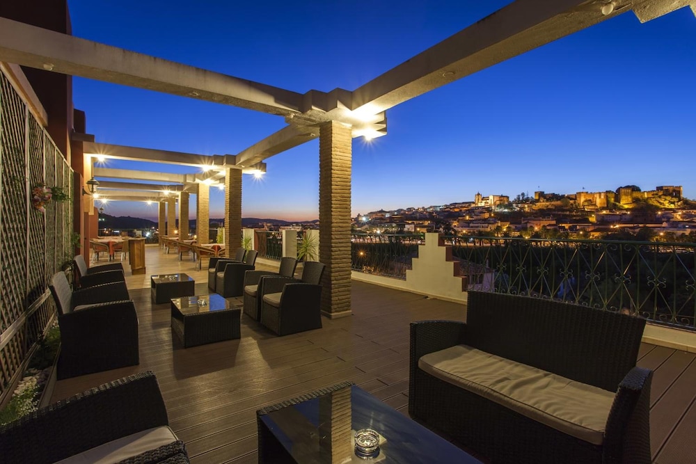 Colina Dos Mouros Hotel 48/60