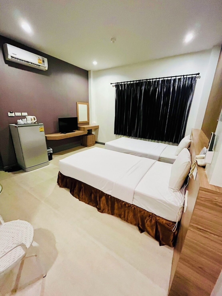 Seree Grand Resort 26/64