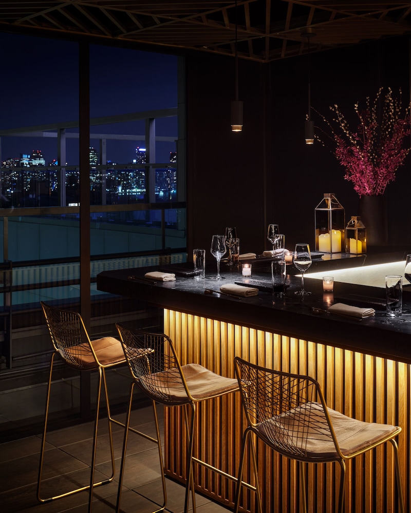 Gansevoort Meatpacking 65/77