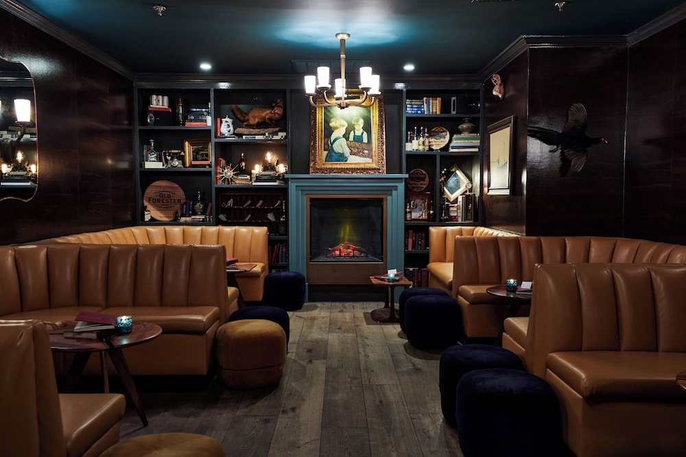 The Oliver Hotel 43/58