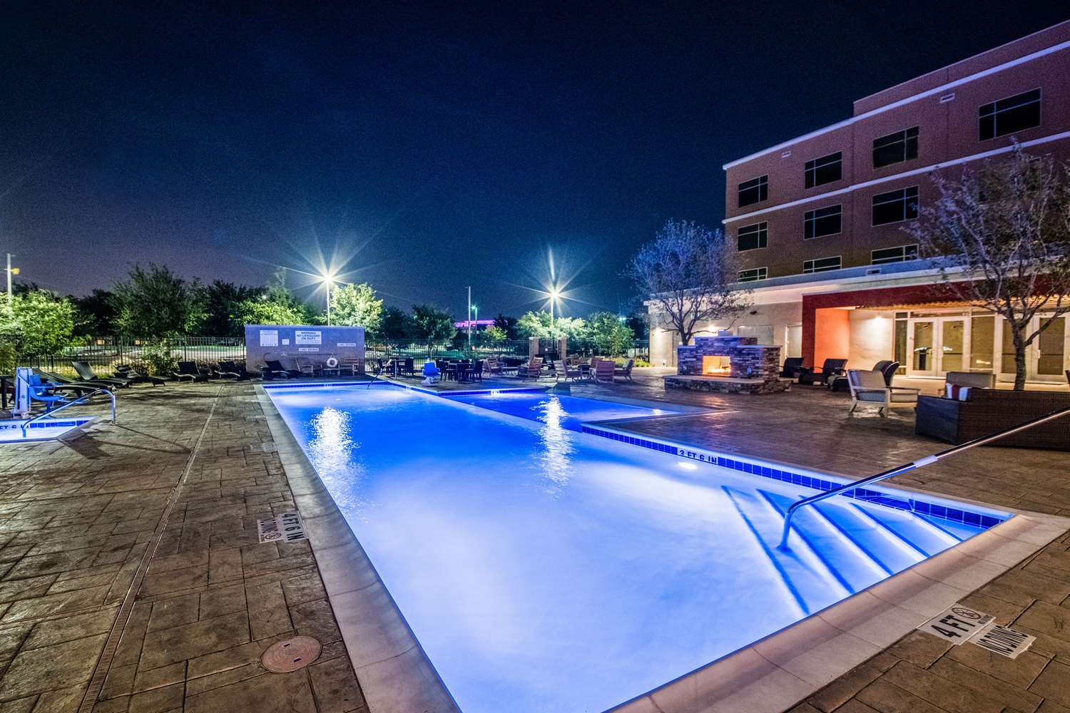 Cambria Hotel McAllen Convention Center 12/40