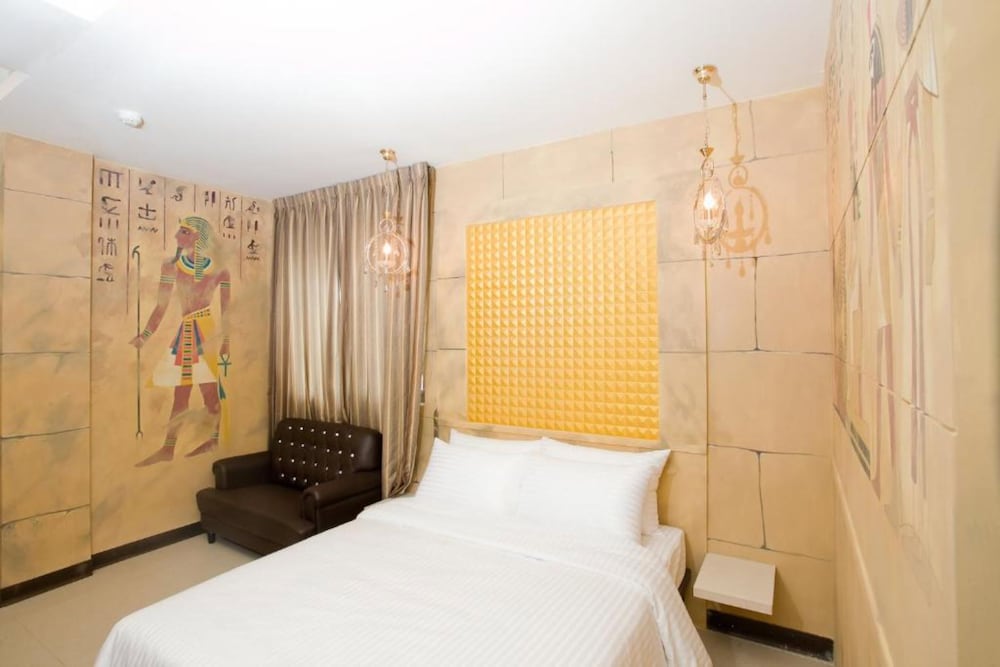 DONGMEN HOTEL 19/54