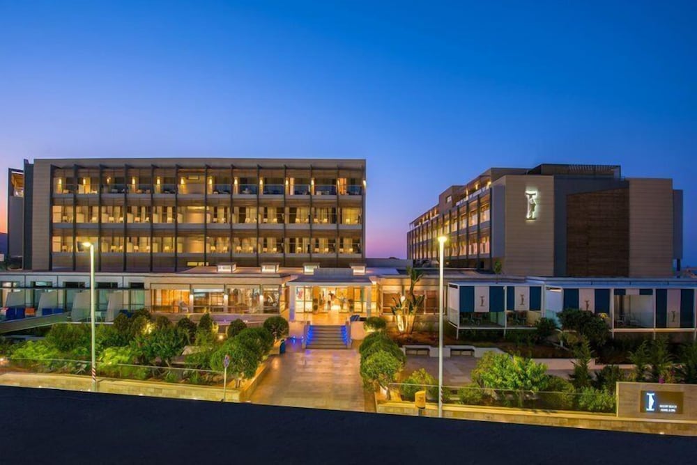 I Resort Beach Hotel & Spa in HERSONISSOS