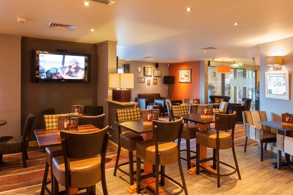 Premier Inn East Midlands Airport 31/42