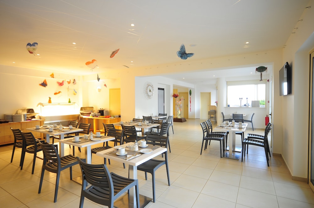 Maravel Star Art Hotel 49/67