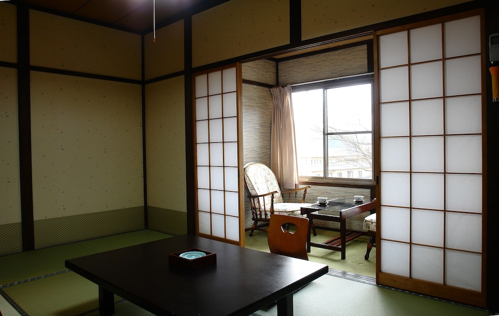 Futarishizuka Hakuun 42/50