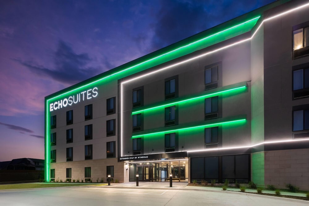 ECHO Suites Extended Stay by Wyndham Austin Round Rock 2/46