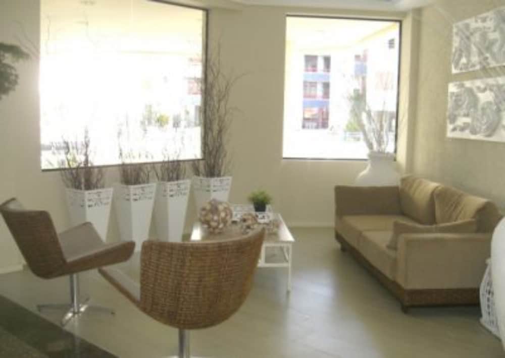 Hotel Praia Brava 35/62