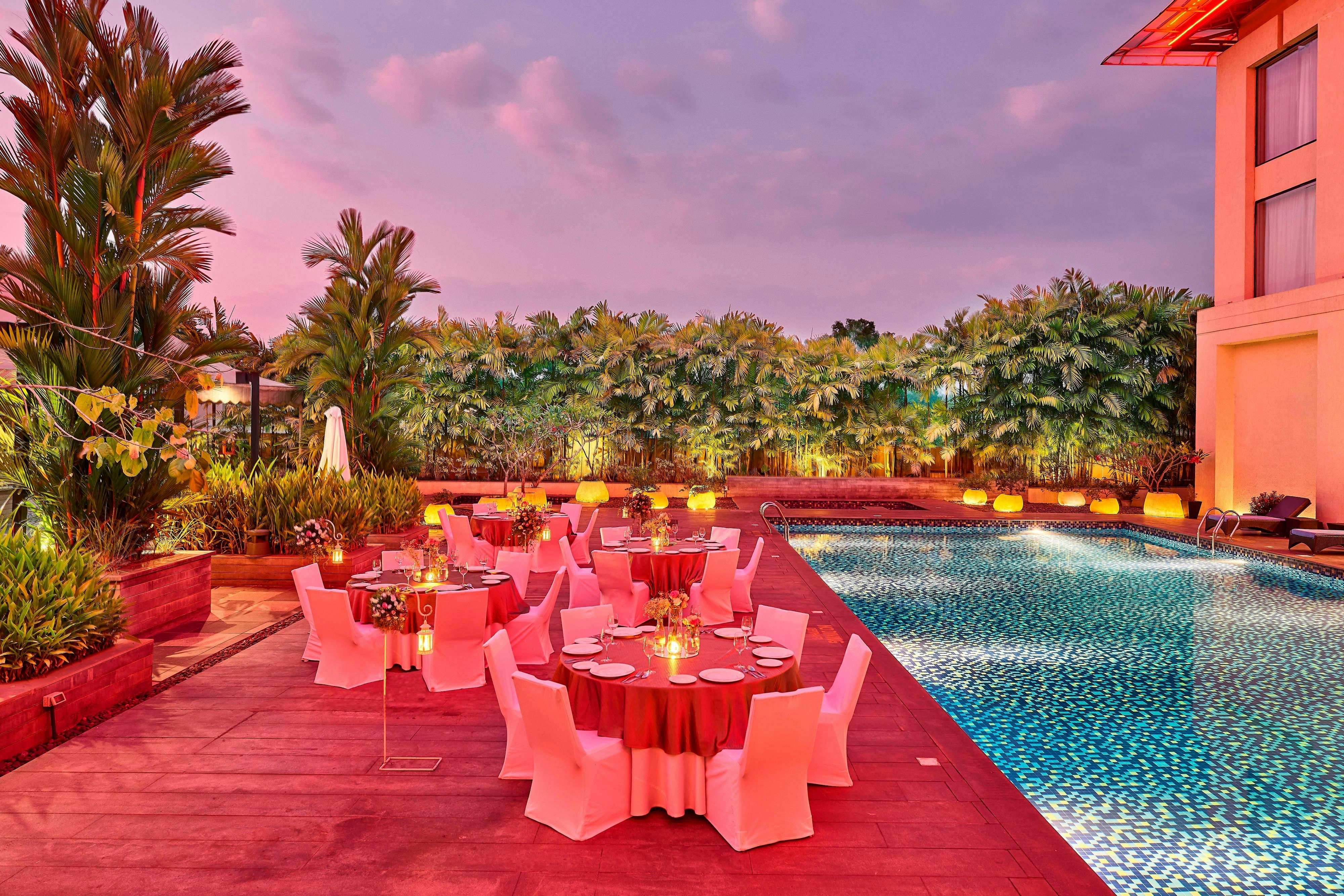 Courtyard By Marriott Kochi Airport 50/51