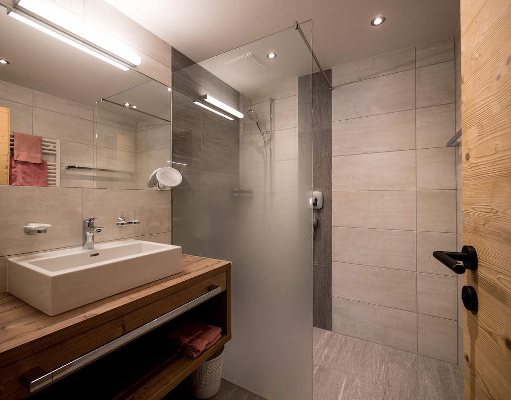 Central Hotel & Apart mit Landhaus 43/45