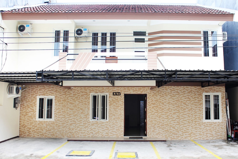 House of Dharmawan 10/36