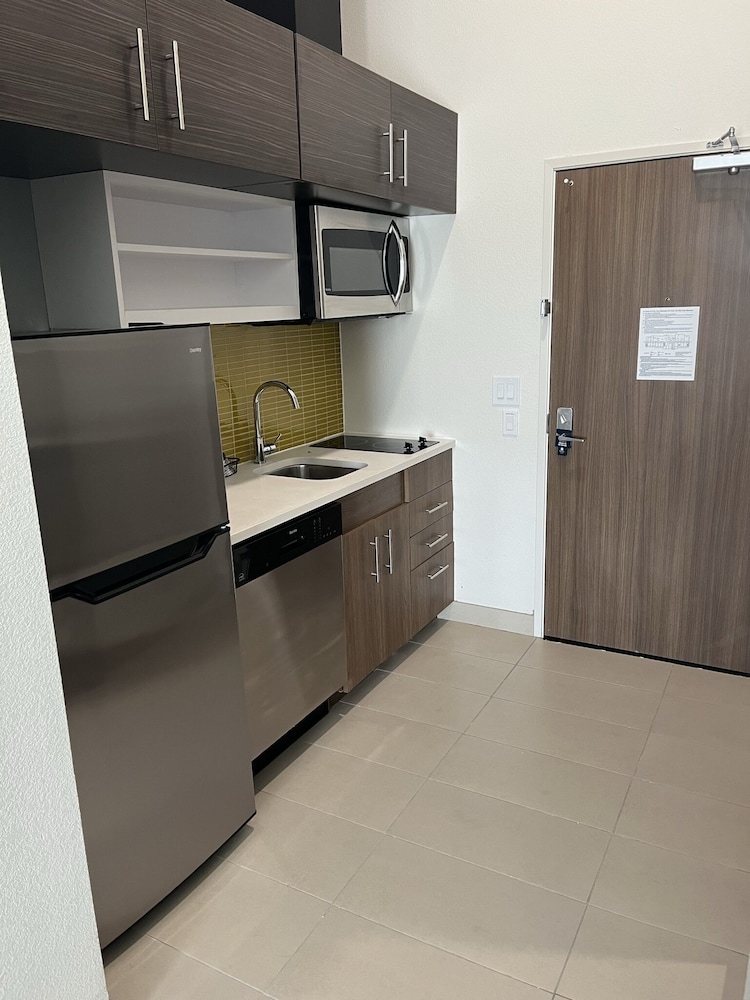 MainStay Suites Dallas Northwest - Irving 13/66