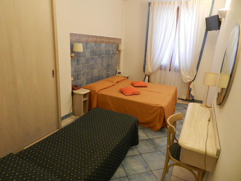 Hotel Punta Mesco 16/27